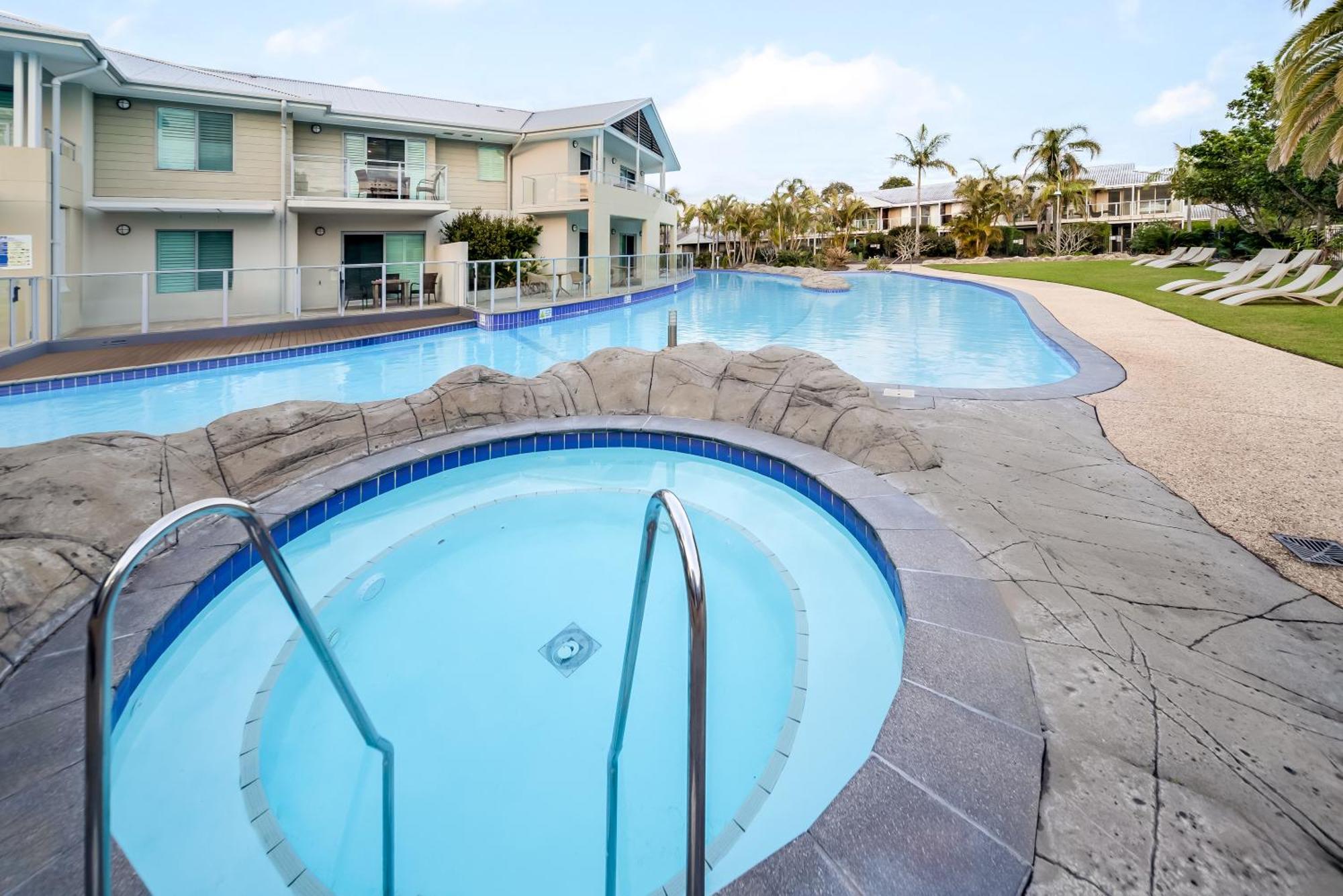 סלמנדר ביי Oaks Port Stephens Pacific Blue Resort מראה חיצוני תמונה